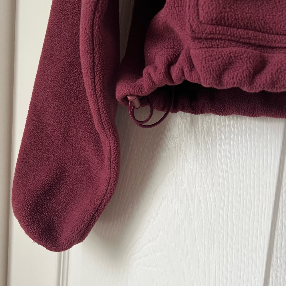 Aritzia TNA Burgundy Plum Quarter-Zip Fleece Pullover Size 2XS - Picture 6 of 14